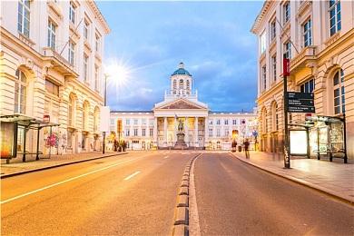 《灰区战争》Steam中文评价特别差评 在线峰值6.7万人